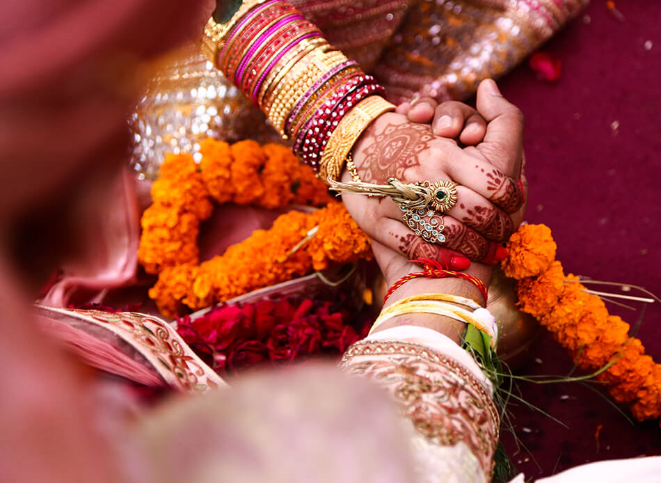 How to find NRI Hindu partner online for marriage?